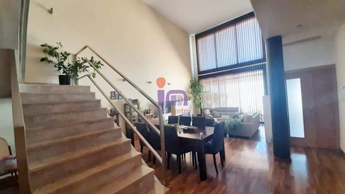Sala de estar de Casa o chalet en venta en Valdepeñas con Aire acondicionado, Calefacción y Jardín privado