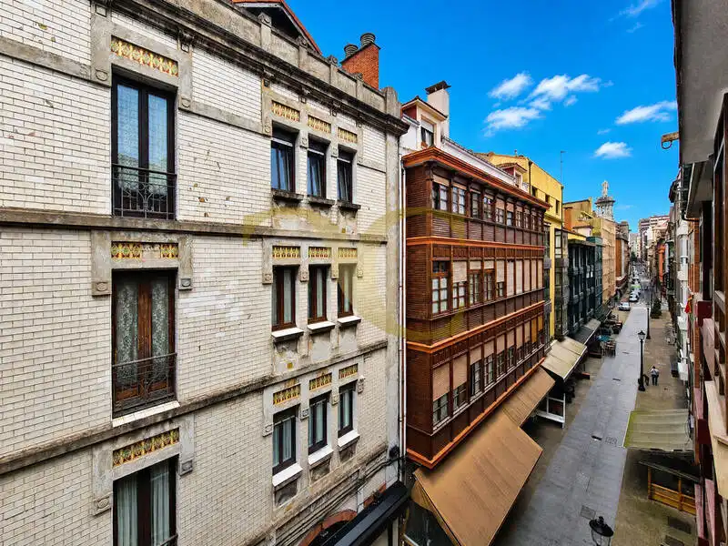 Vista exterior de Dúplex en venta en Gijón  con Calefacción