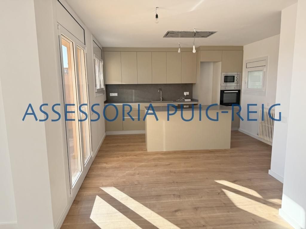 Kitchen of Flat for sale in Manresa  with Heating, Terrace and Oven