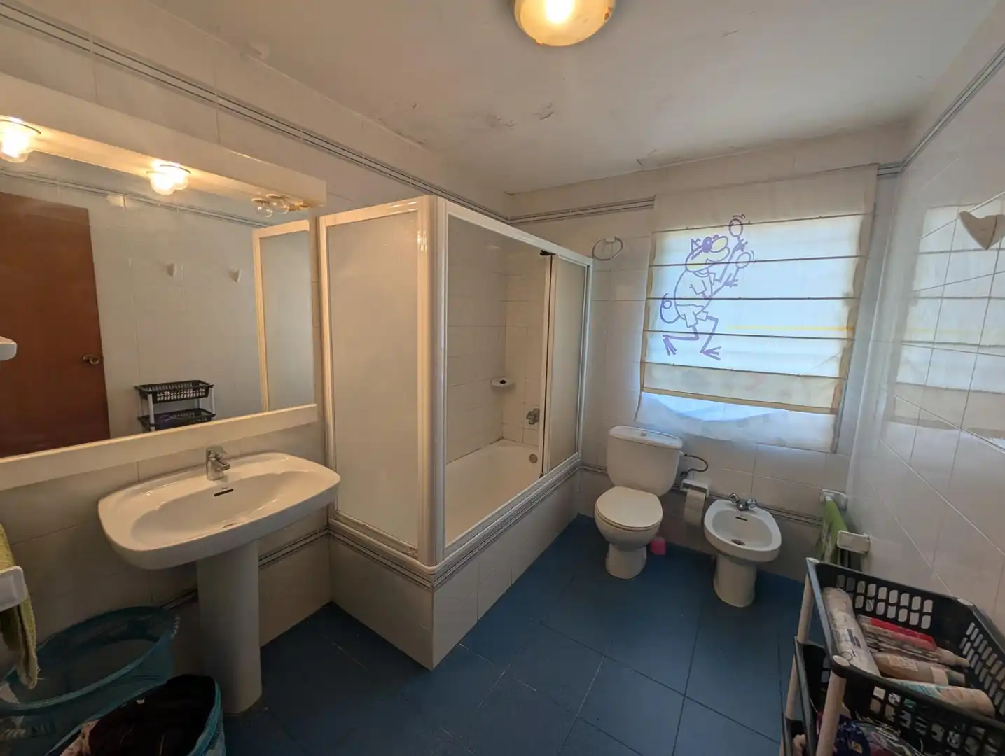 Baño de Piso en venta en Alcanar con Terraza, Amueblado y Balcón