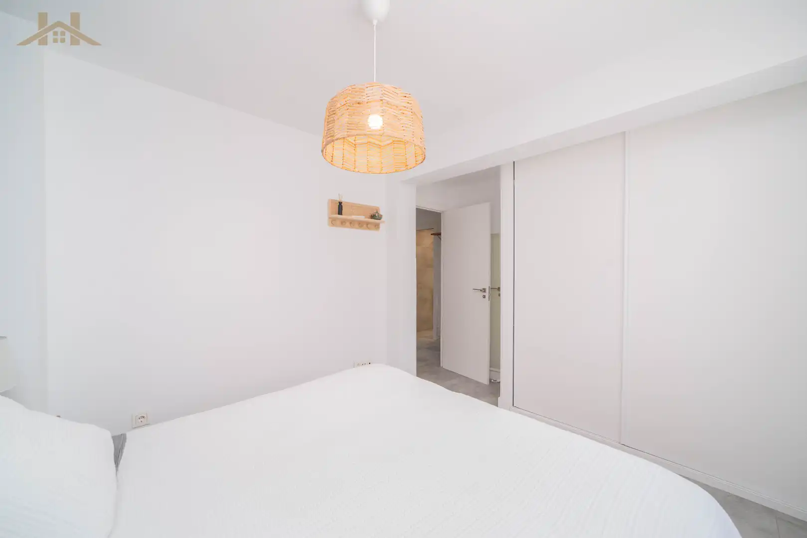 Bedroom of Detached homes for sale in Pozuelo de Alarcón  with Air Conditioner, Heating and Private garden