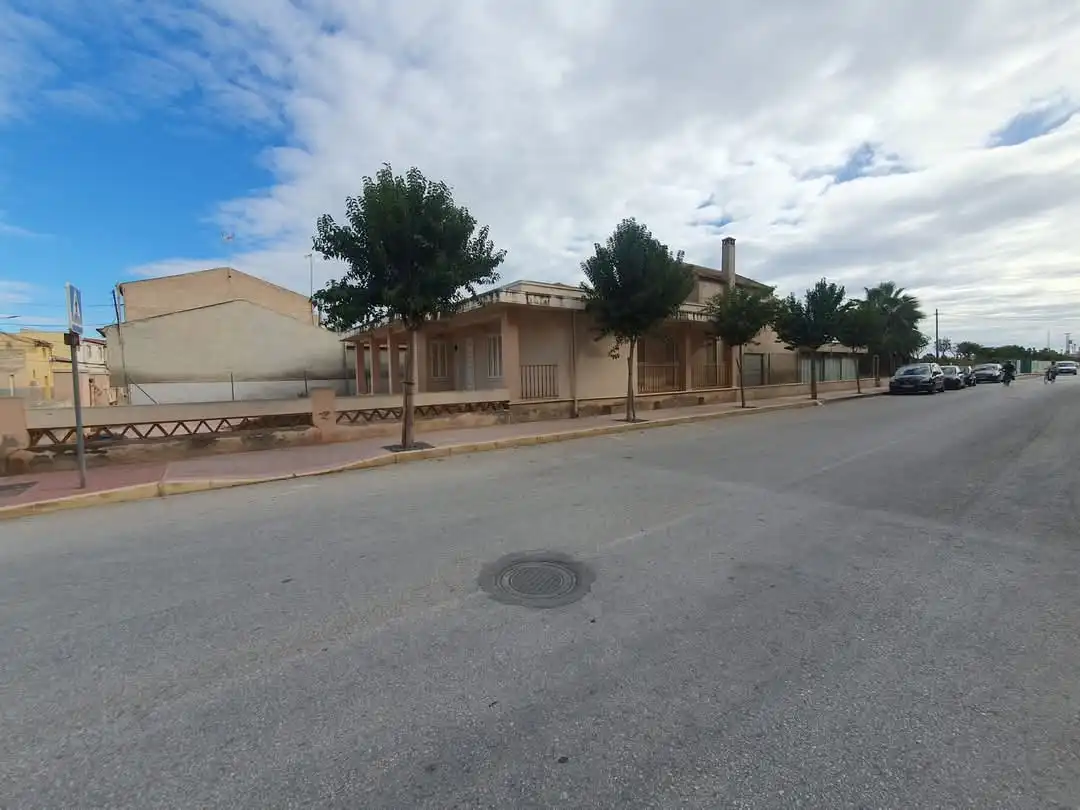 Villa con giardino in vendita a Calle Santa Águeda 40, imagen 6