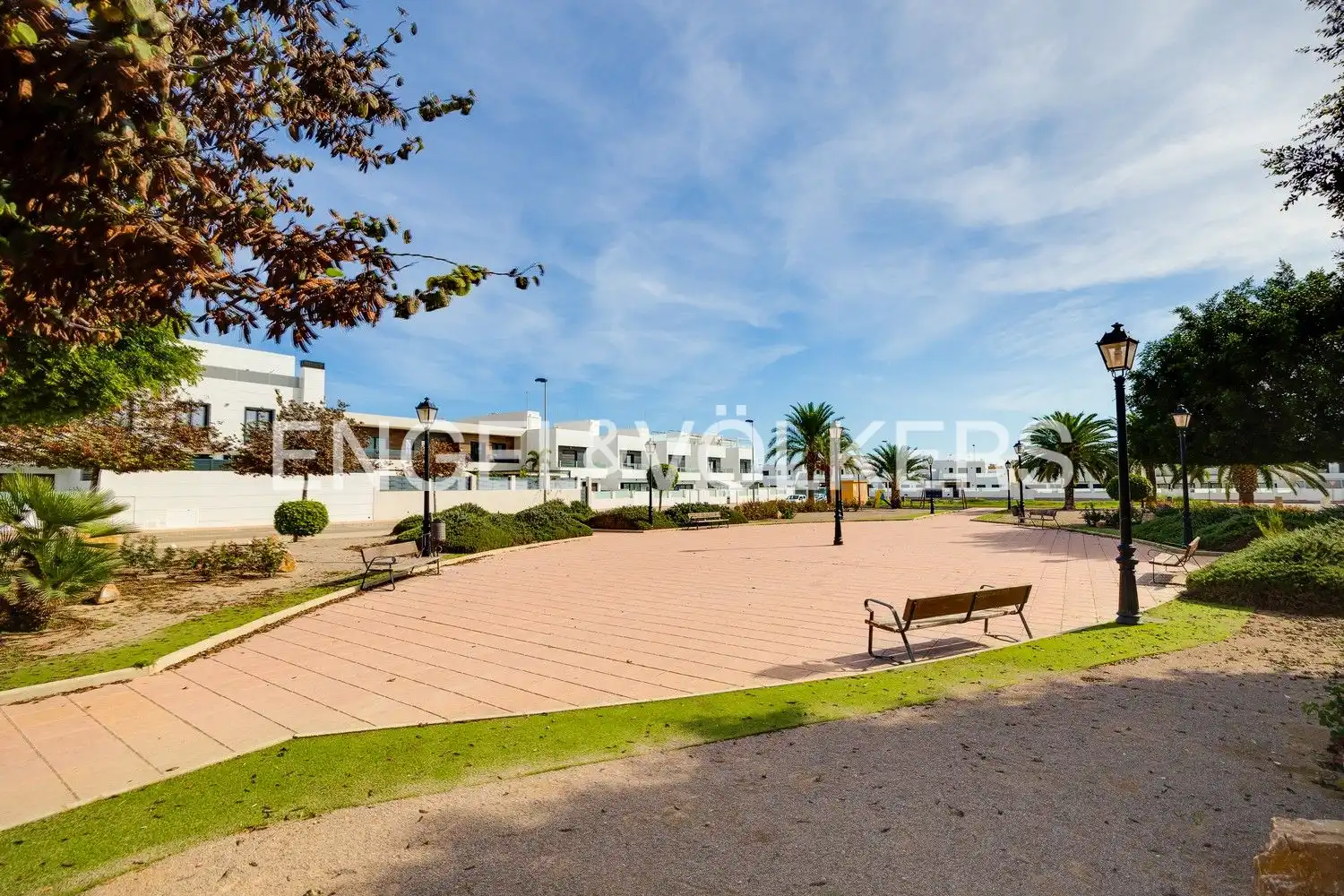 Vista exterior de Casa o chalet en venta en San Pedro del Pinatar con Aire acondicionado, Calefacción y Jardín privado
