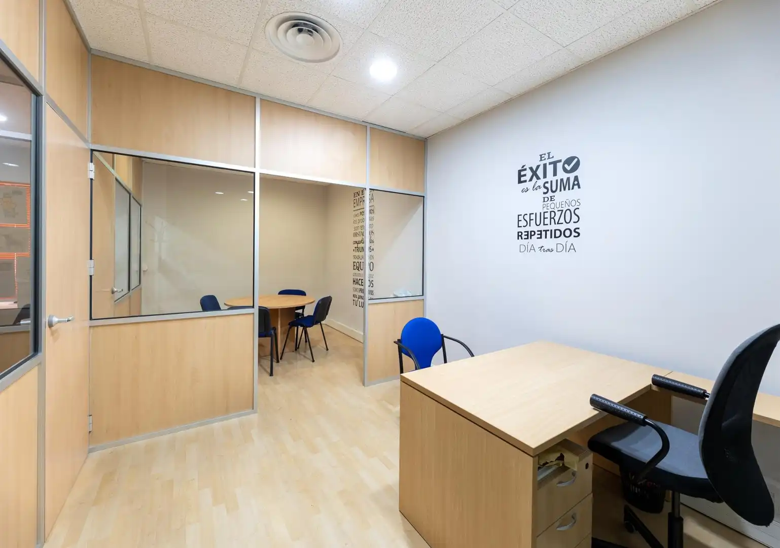 Oficina en venta en Atarfe con Aire acondicionado y Calefacción