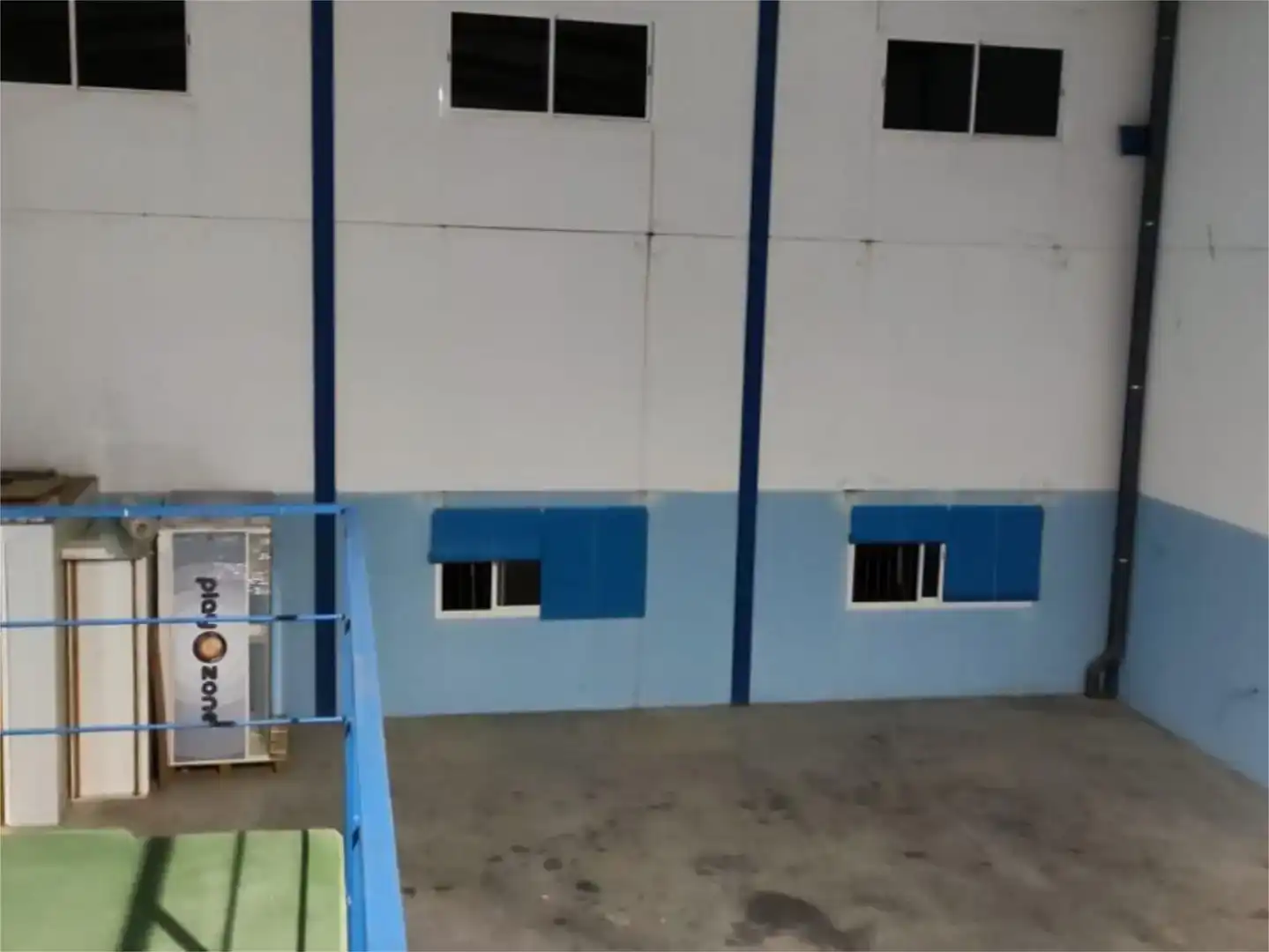 Exterior view of Industrial buildings for sale in Arriate