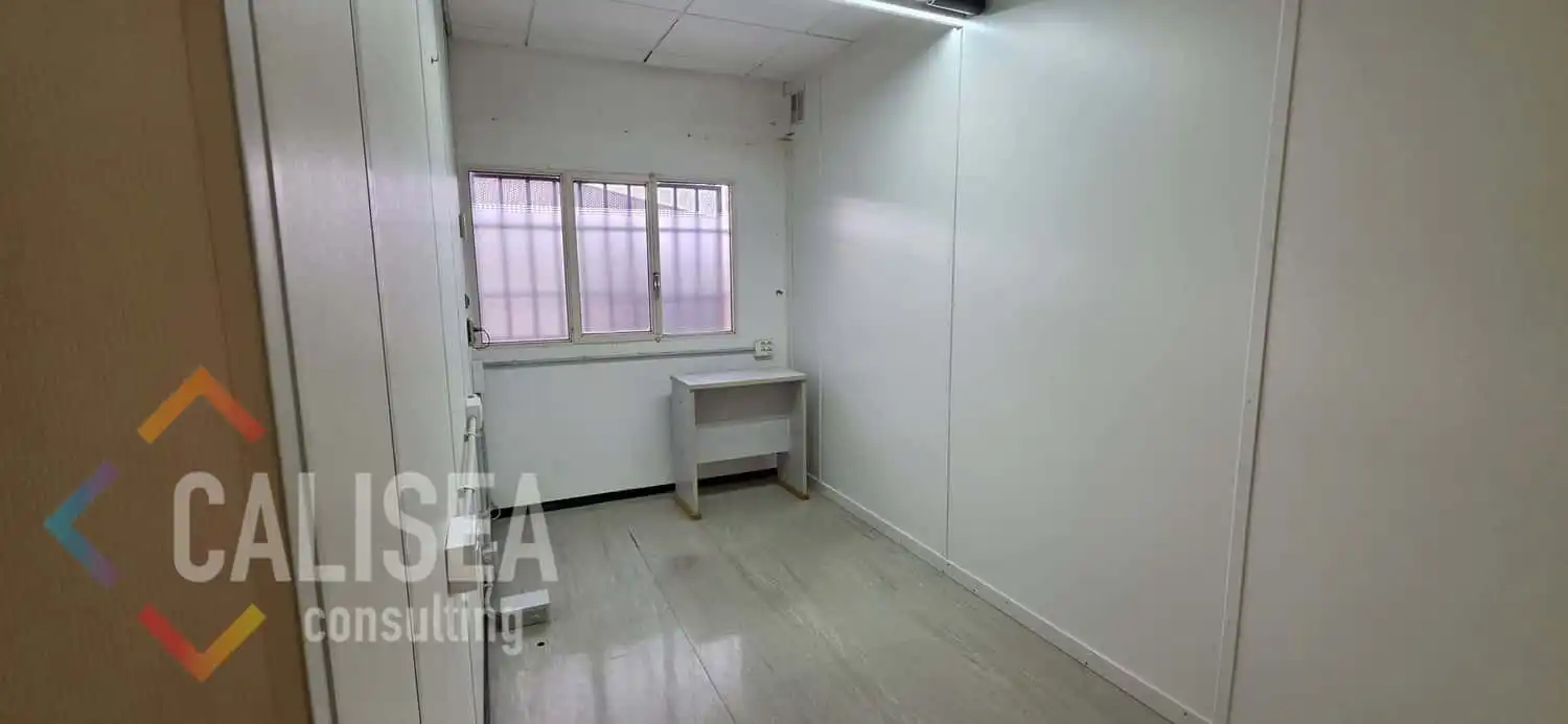 Nave industrial de alquiler en Sabadell