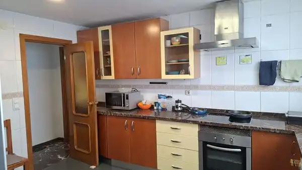 Küche von Wohnung zum Verkauf in Granada mit Heizung, Möbliert und Balkon