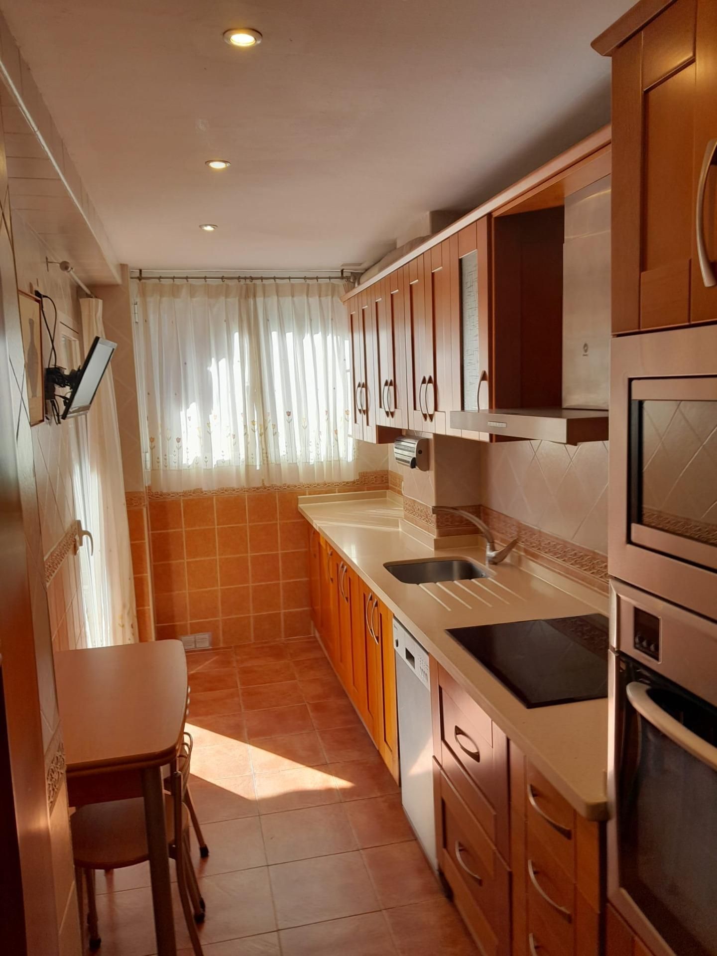 Kitchen of Flat for sale in Fuengirola  with Air Conditioner and Community pool