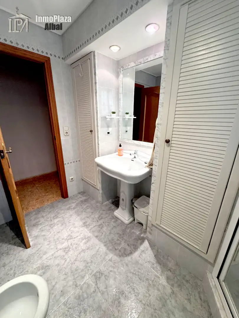 Bathroom of Detached homes for sale in Benifaió  with Air Conditioner, Terrace and Storage room