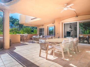 Apartament amb piscina en venda a Nueva Andalucía