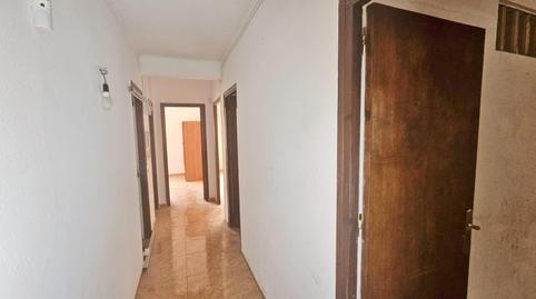 Foto 5 de Piso en venta en Calle Solidaritat, La Bisbal d'Empordà, Girona