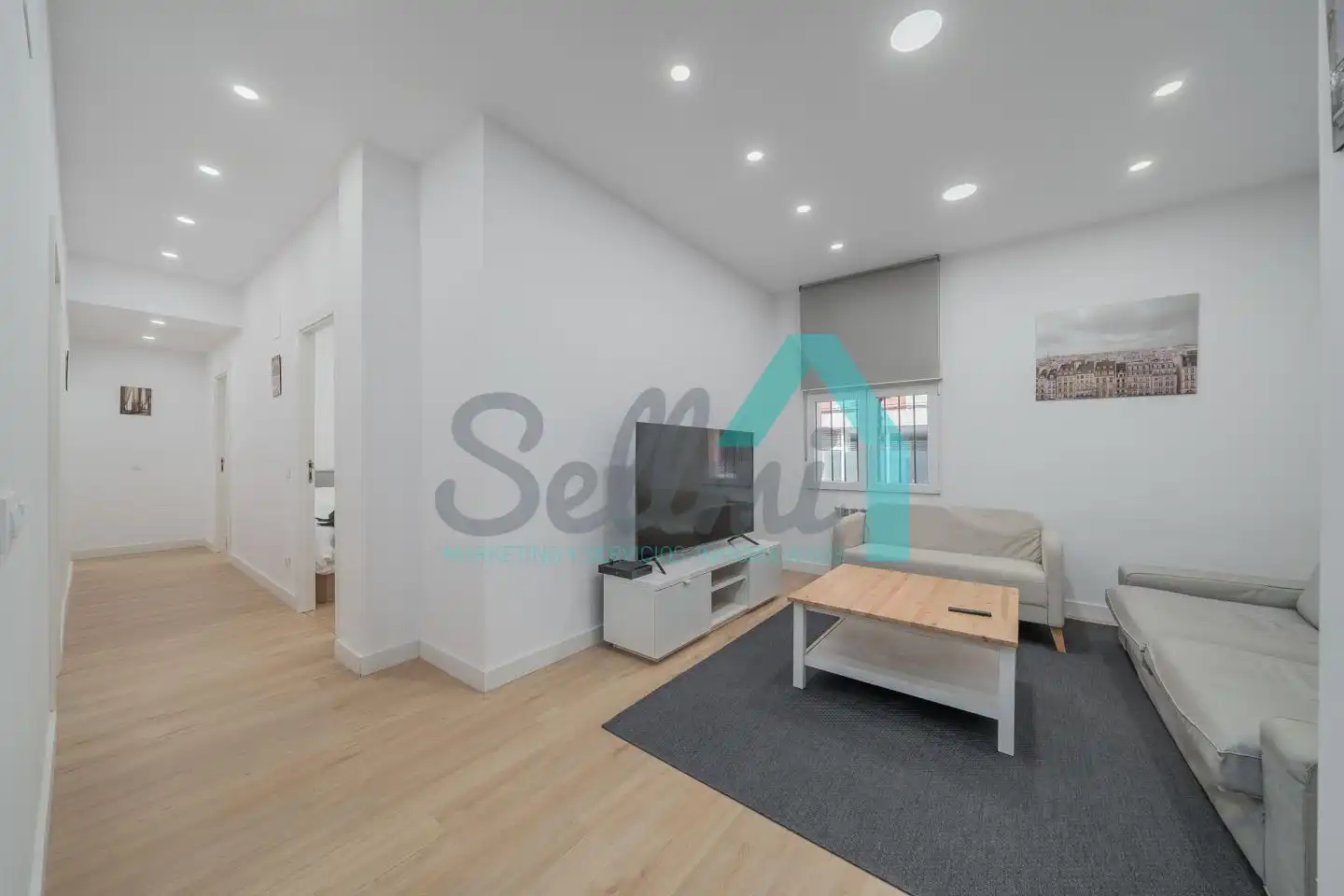 Sala d'estar de Planta baixa per a compartir en Oviedo  amb Calefacció, Moblat i Internet