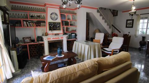 Foto 2 de Casa o xalet en venda a La Carihuela - Los Nidos, Málaga