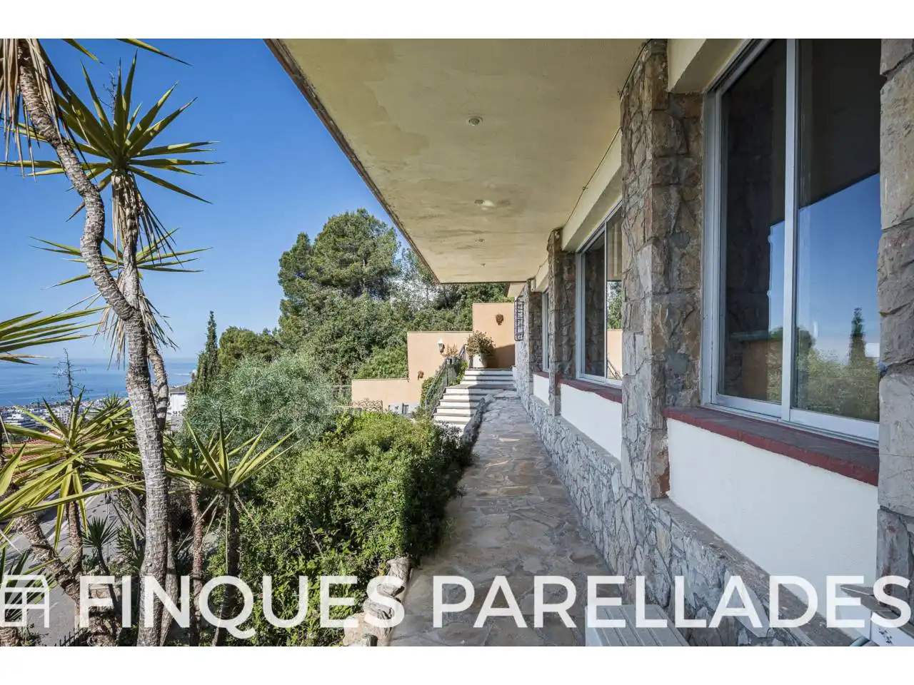 Exterior view of Houses for sale in Sitges  with Terrace and Swimming Pool
