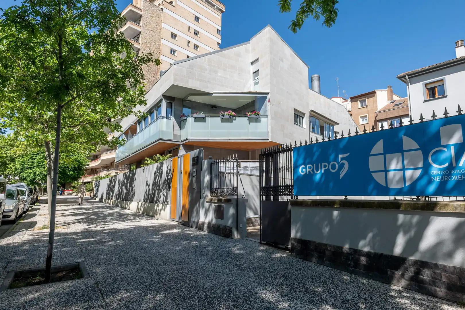 Vista exterior de Dúplex en venda en Zaragoza amb Aire condicionat, Calefacció i Terrassa