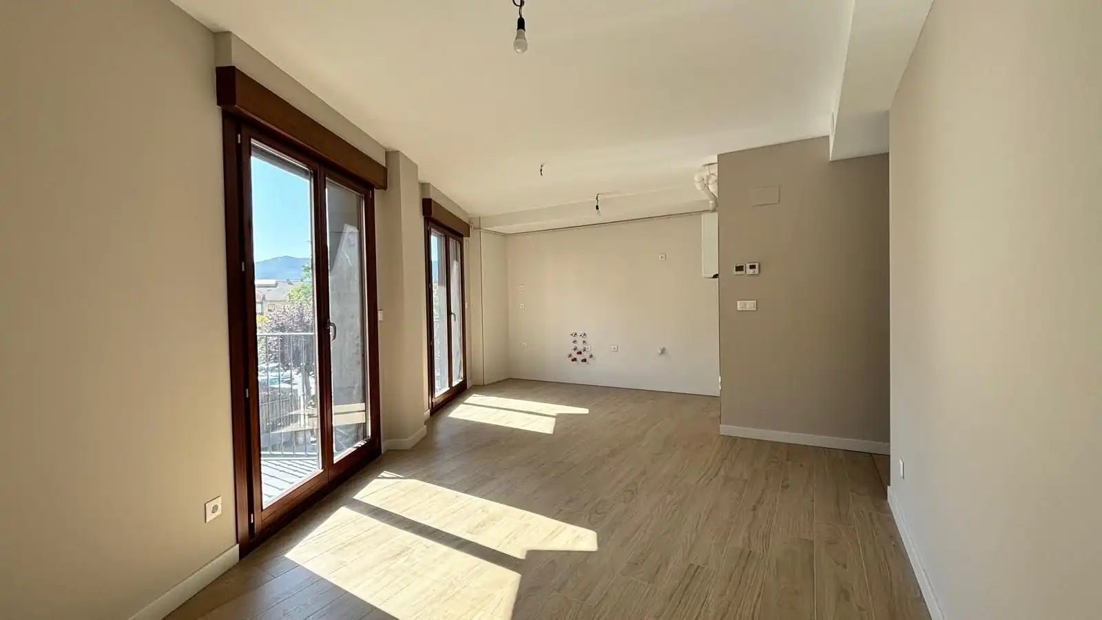 Living room of Flat for sale in Urduña / Orduña  with Heating, Terrace and Storage room