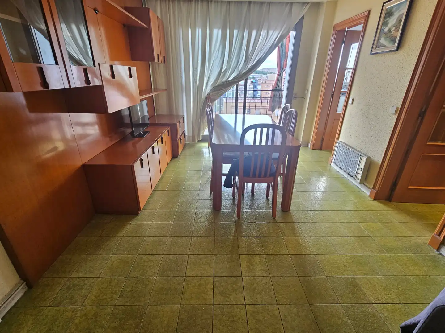 Dining room of Flat for sale in Sabadell  with Air Conditioner, Heating and Oven