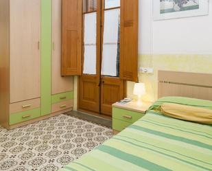 Bedroom of House or chalet to share in  Barcelona Capital  with Air Conditioner, Furnished and Oven