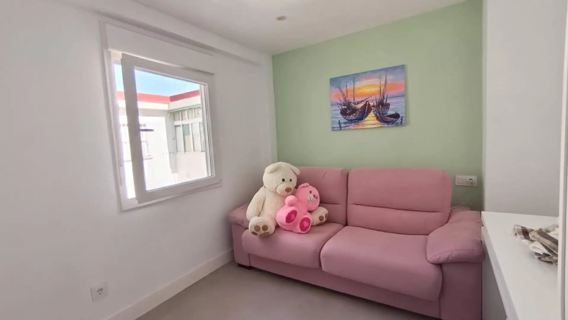 Living room of Flat for sale in Málaga  with Air Conditioner, Private garden and Terrace