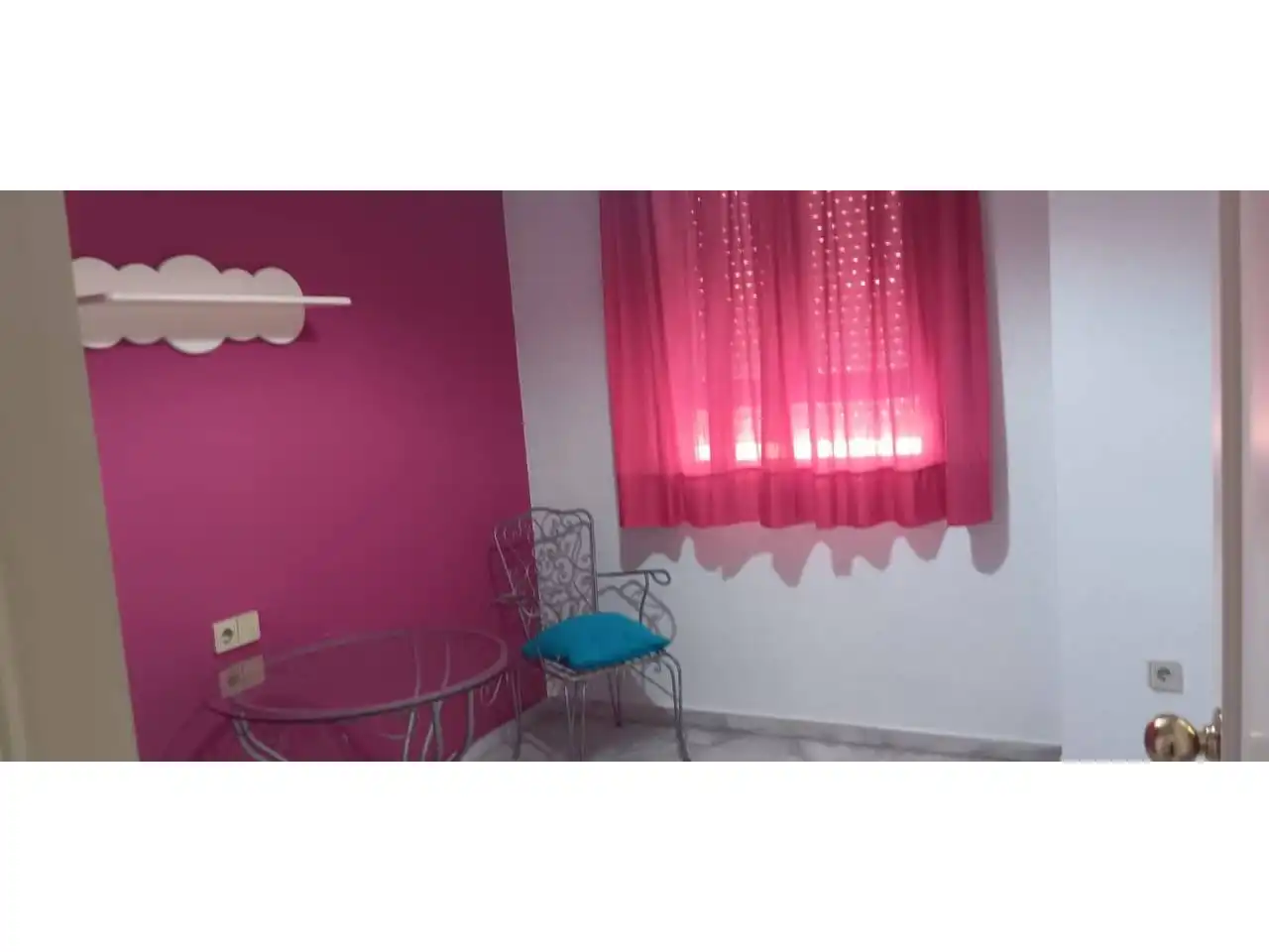 Habitación de Piso de alquiler en Huelva con Amueblado