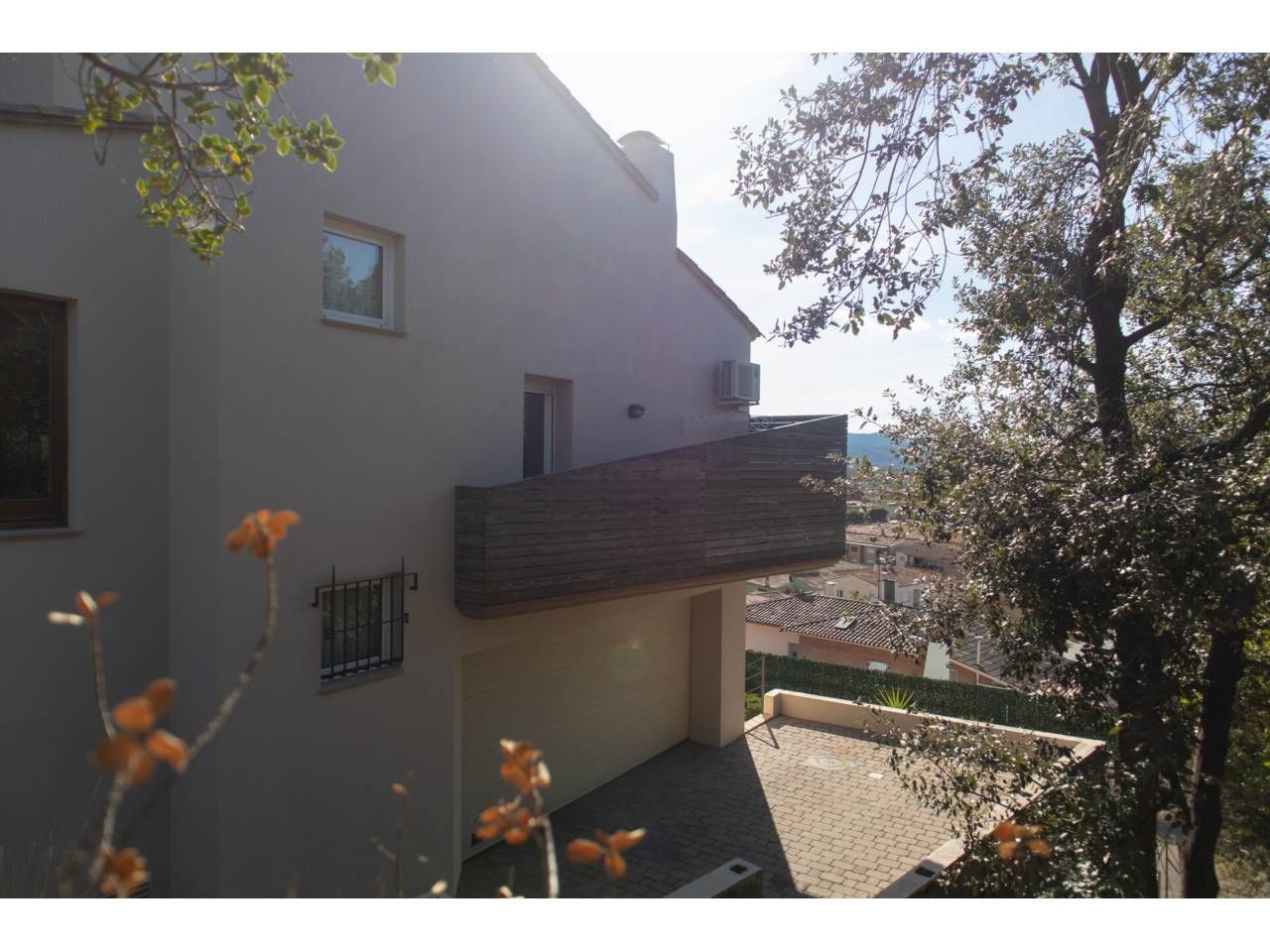 Exterior view of House or chalet for sale in La Bisbal d'Empordà  with Air Conditioner, Heating and Private garden