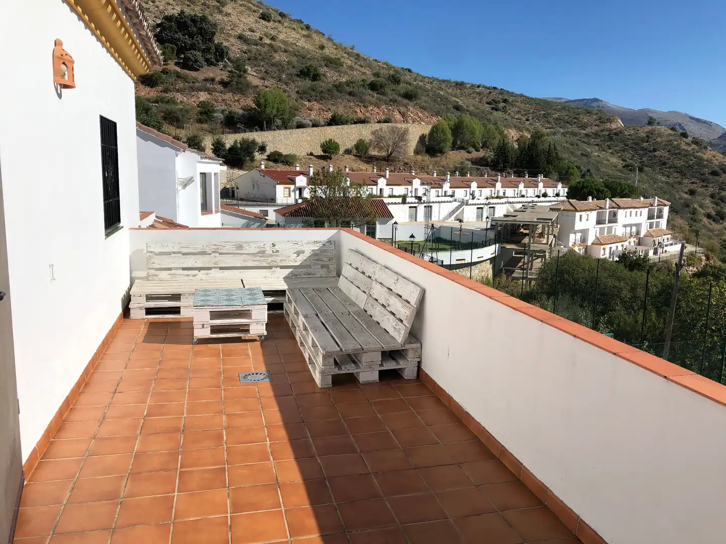 Terrassa de Casa o xalet en venda en Atajate amb Terrassa i Moblat