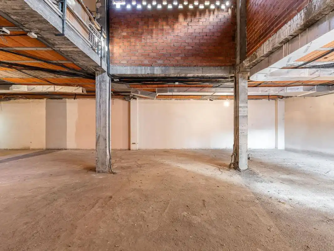 Commercial properties for sale in Coslada  with Heating and Terrace