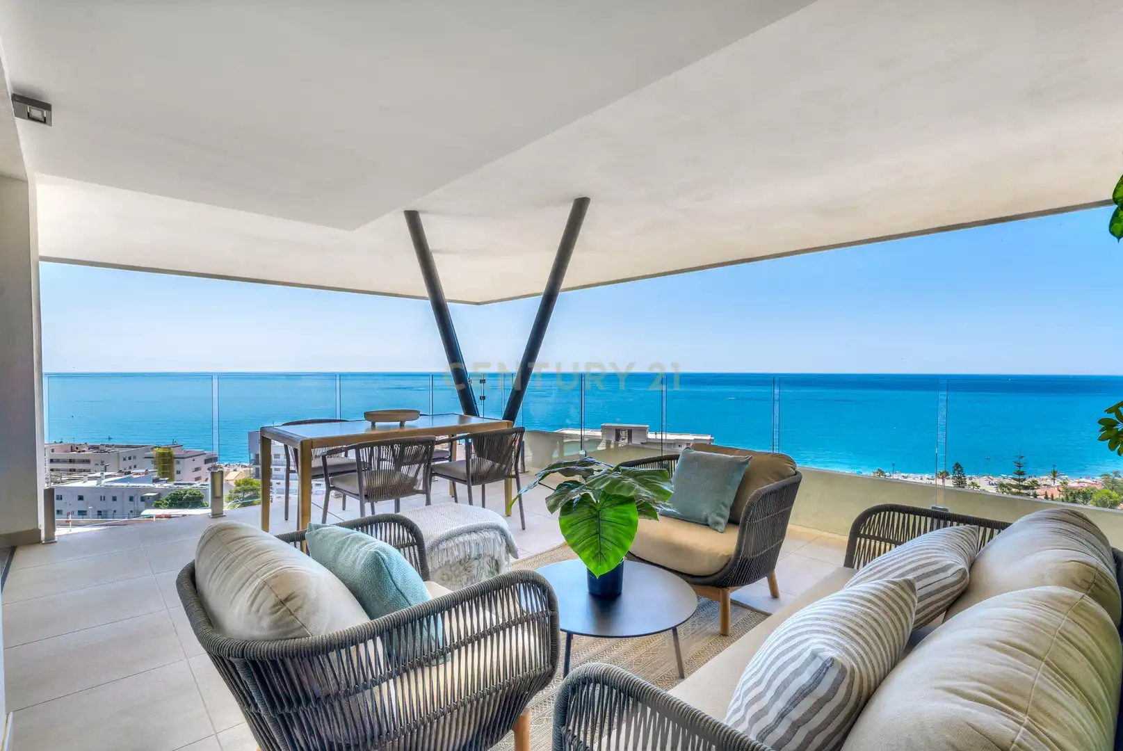 Flat with pool for sale in CL BEGOÑA 1 SEAVIEWS RESERVE FUENGIROLA (MÁLAGA) 1