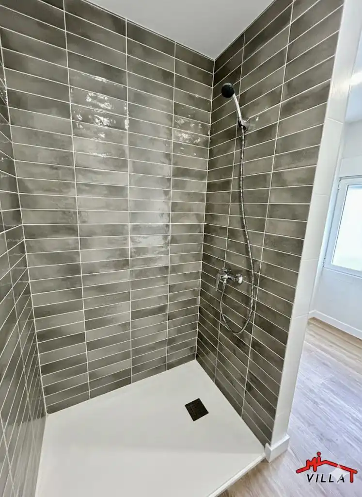 Baño de Piso en venta en Ampuero con Calefacción