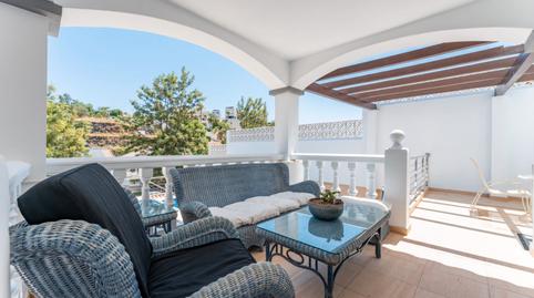 Foto 2 de Casa o chalet de alquiler en Calle Camelia, Cortijo Torrequebrada, Benalmádena