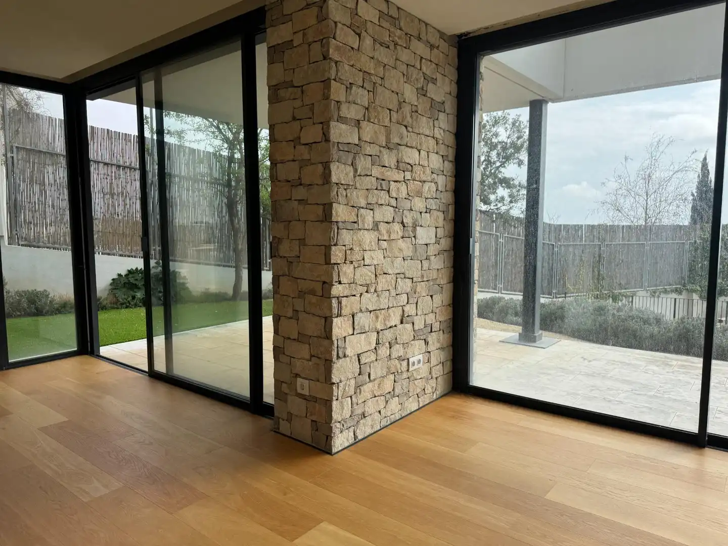 Terraza de Casa o chalet en venta en Barcelona con Aire acondicionado, Calefacción y Jardín privado