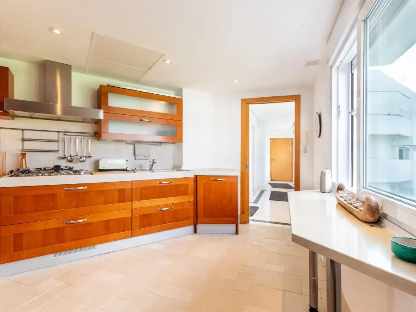 Kitchen of Flat for rent in Marbella  with Air Conditioner, Swimming Pool and Balcony