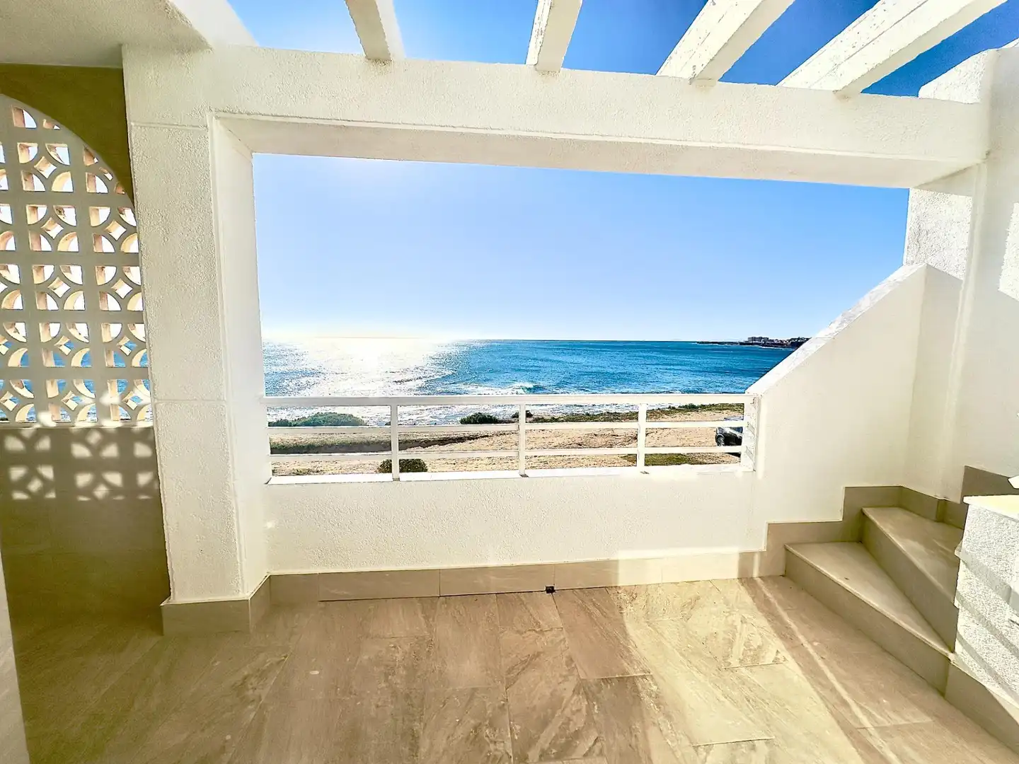 Apartamento con piscina en venta en Avenida Notario Juan José Martínez Román, imagen 8