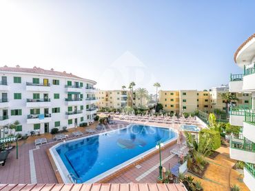 Apartamento con balcón en venta en Avenida de Tenerife 11