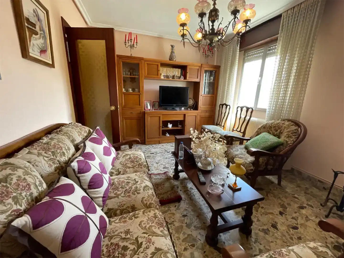 Sala d'estar de Pis en venda en Villafranca Montes de Oca