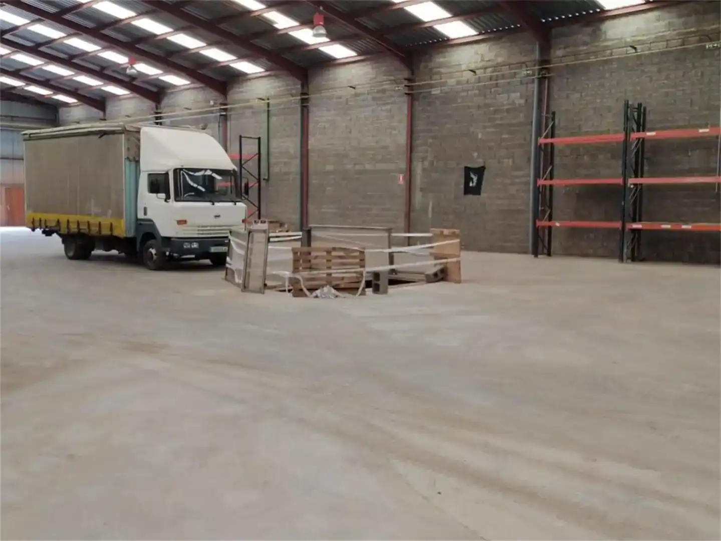 Nave industrial en venta en Vilafamés
