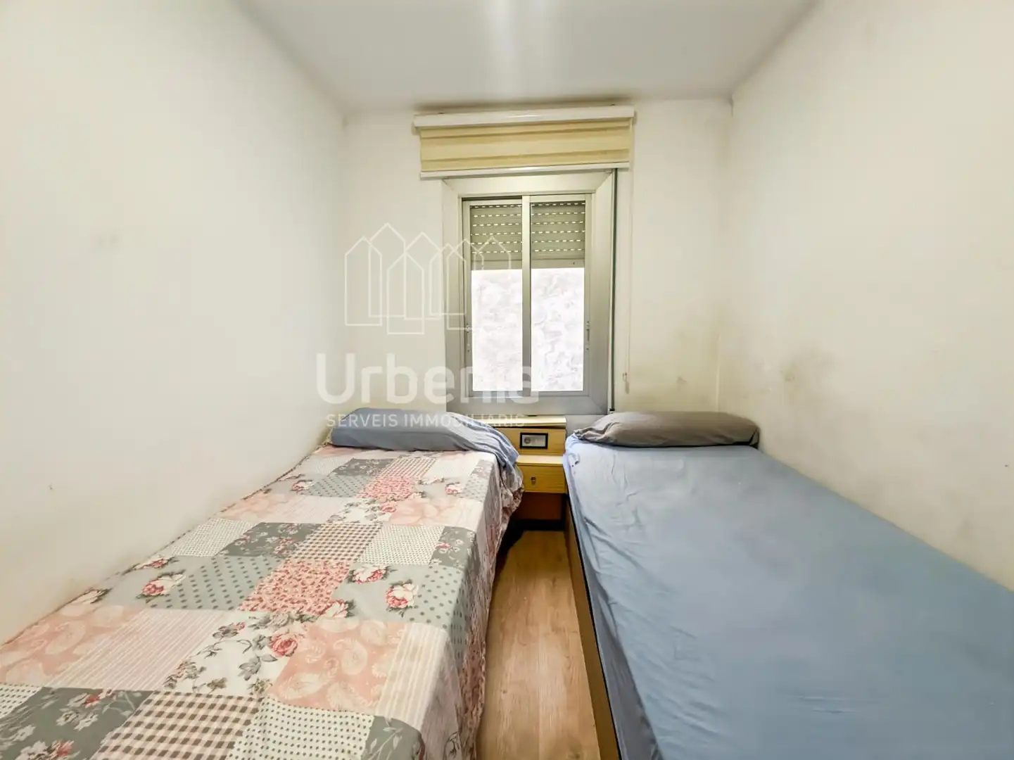Schlafzimmer von Wohnung zum Verkauf in Arenys de Mar mit Klimaanlage und Heizung