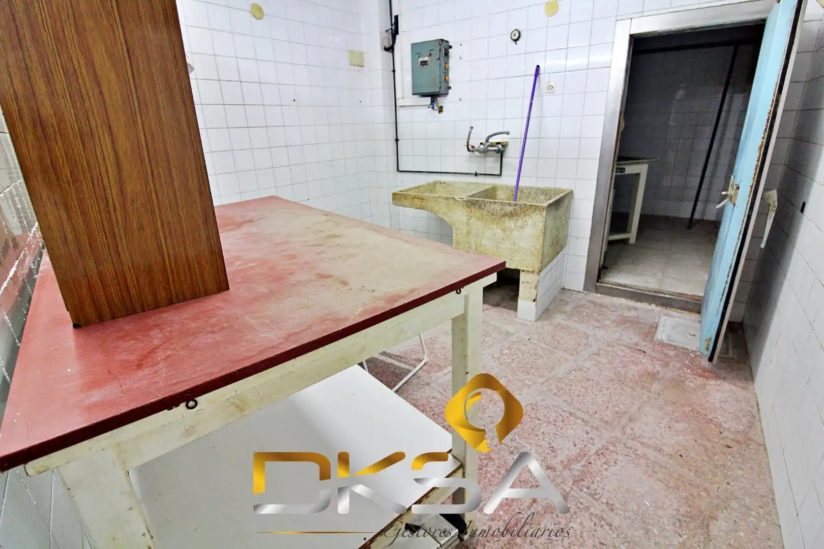 Cuina de Casa o xalet en venda en Cabanes amb Terrassa i Balcó