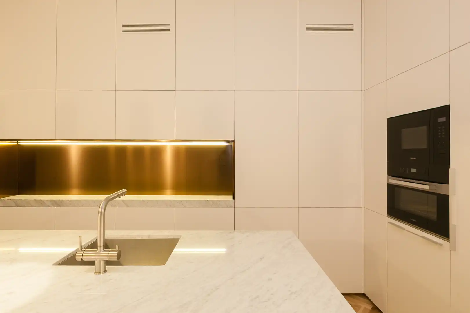 Flat with lift for sale in Rambla de Catalunya, imagen 13