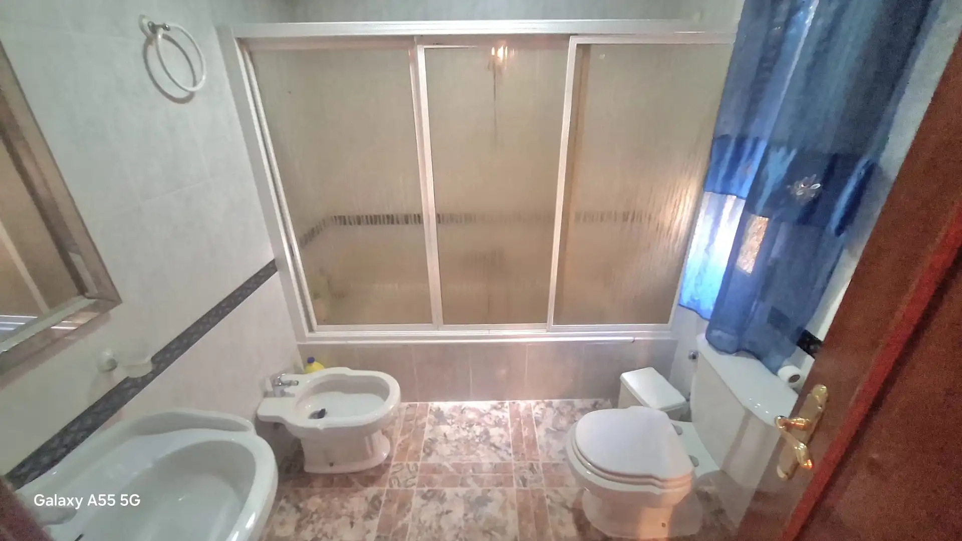 Baño de Piso en venta en Jamilena con Aire acondicionado, Calefacción y Terraza