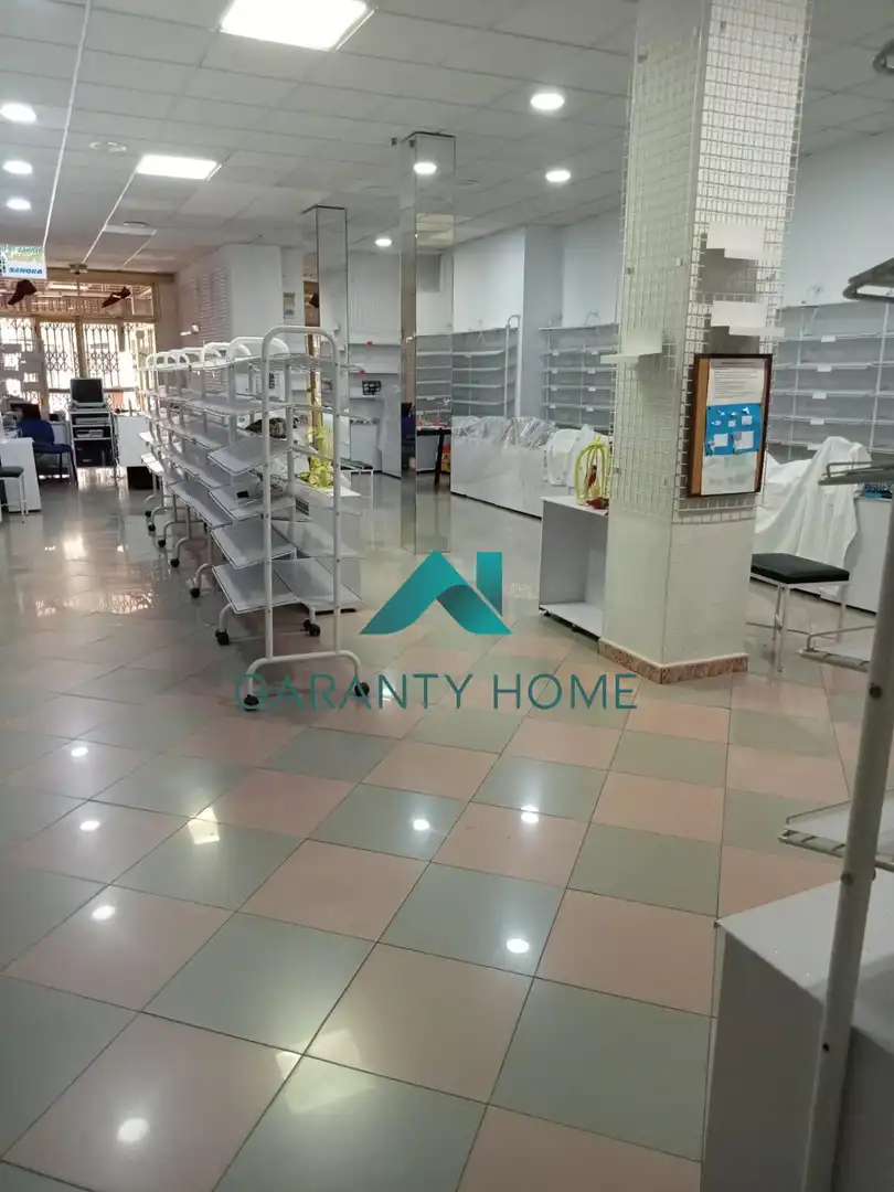 Local de alquiler en Lucena