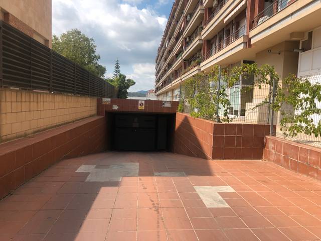 Garaje en Venta en Avinguda de Béjar en Zona Esportiva