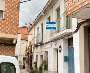 Exterior view of Building for sale in Navaconcejo