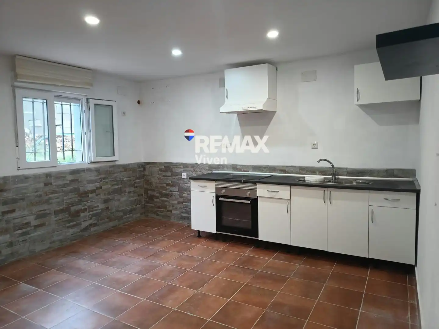 Casa con terrazza in vendita a Brises de Calafell, imagen 3