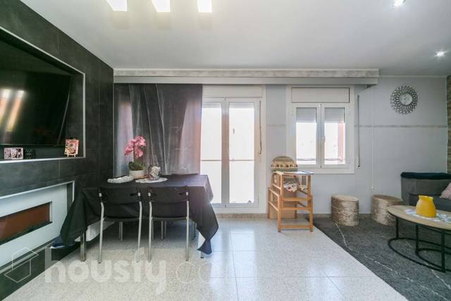 Piso en Venta en Carrer de Jacint Elías, . en Ca n'Anglada