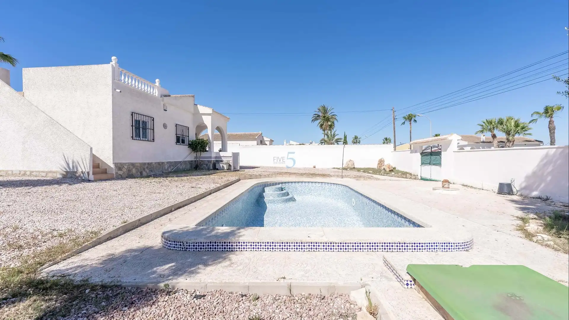 Piscina de Casa o chalet en venta en Torrevieja con Terraza, Piscina y Amueblado