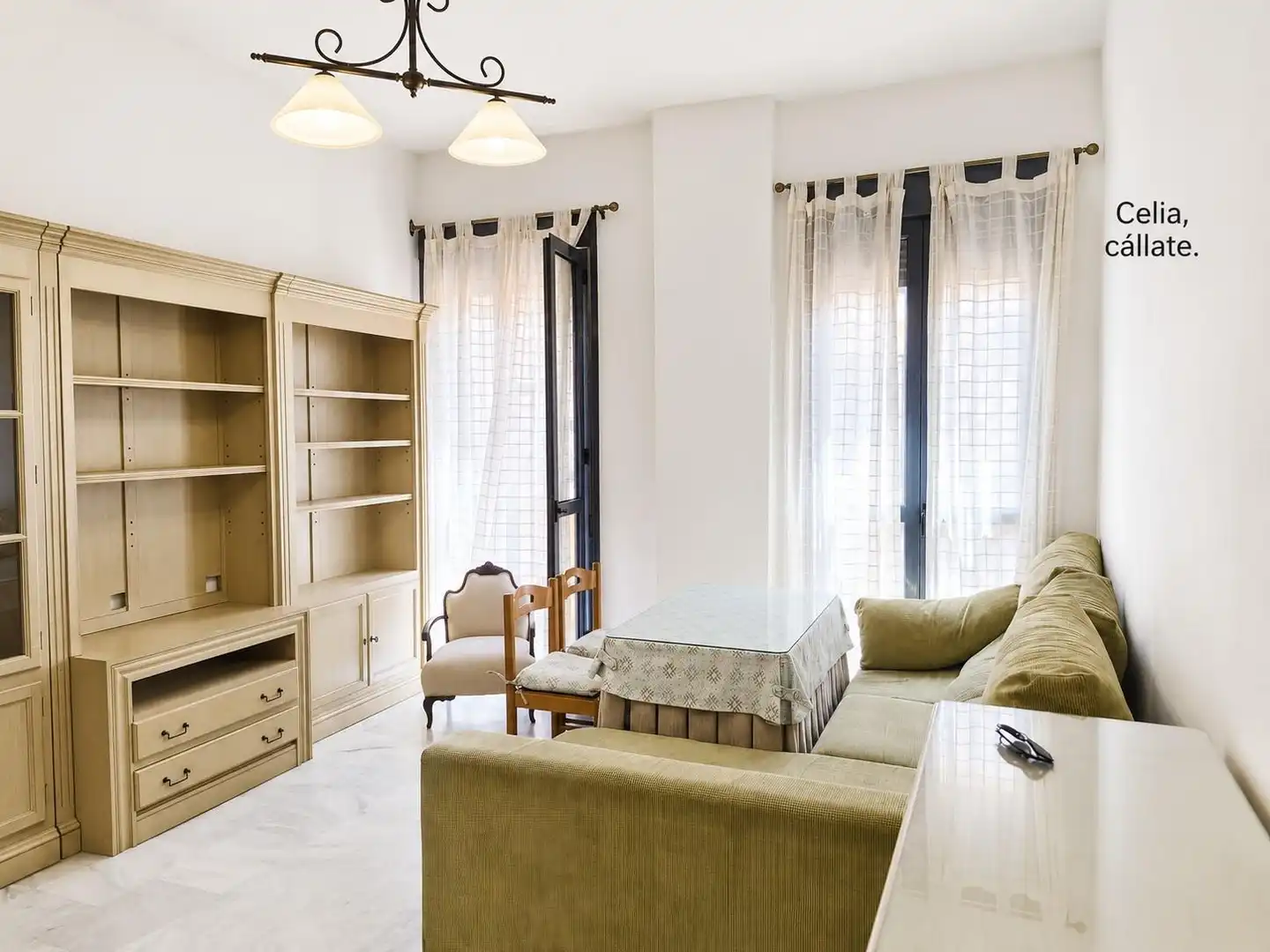 Wohnzimmer von Wohnungen zur Miete in Sevilla mit Klimaanlage, Heizung und Balkon