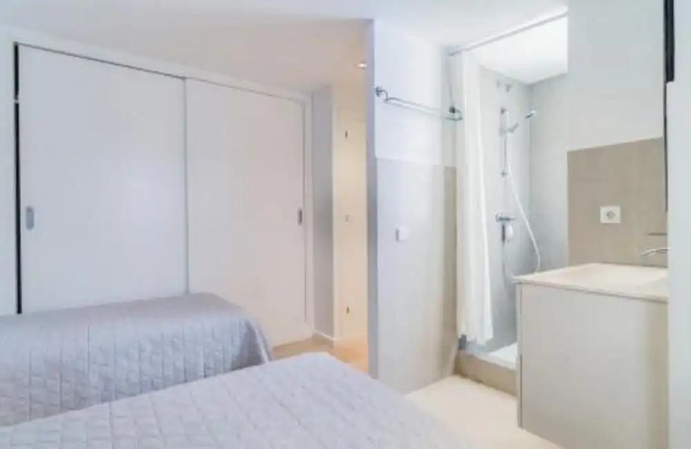 Baño de Apartamento de alquiler en Marbella con Aire acondicionado, Amueblado y Balcón