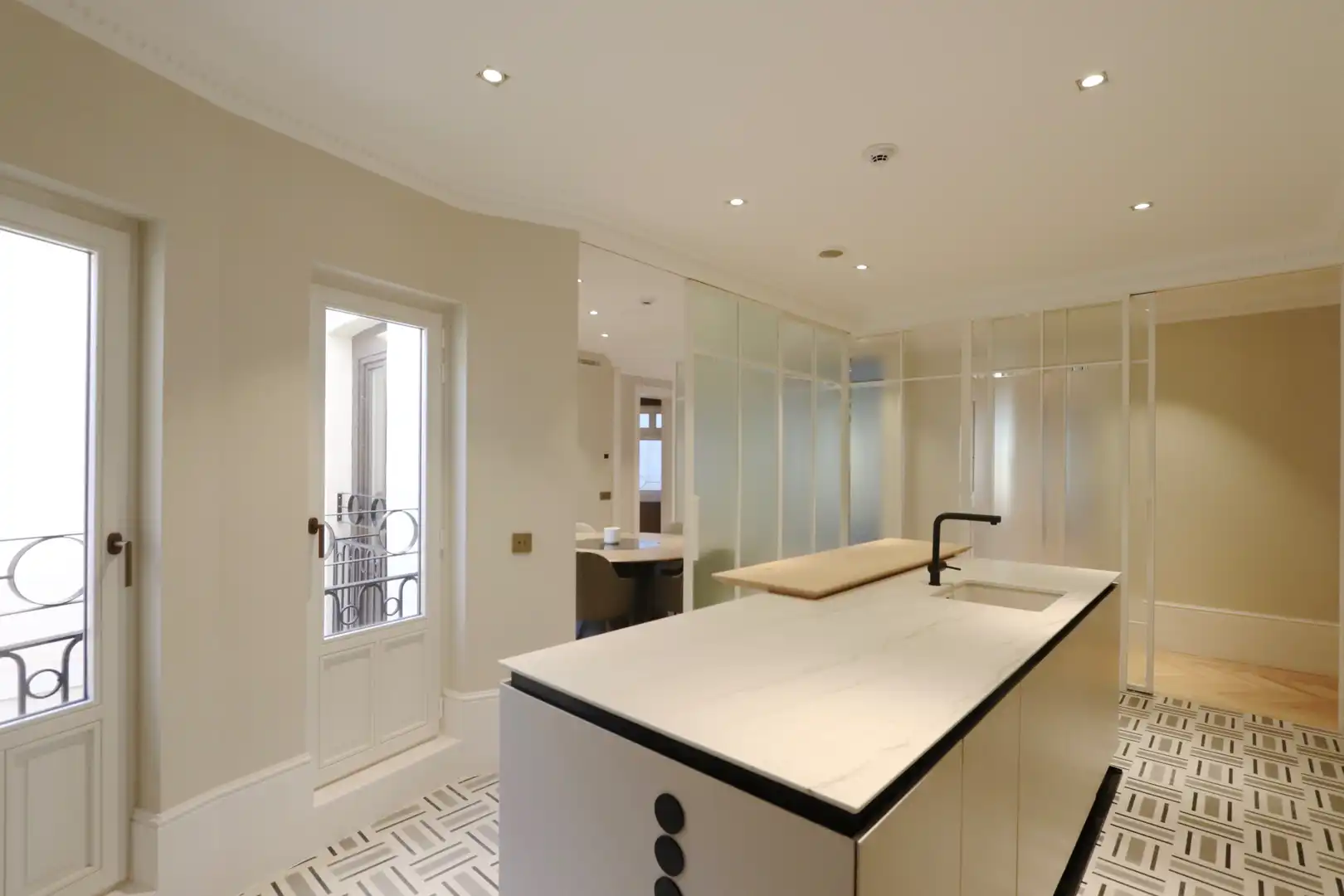 Cocina de Ático en venta en Madrid con Aire acondicionado, Calefacción y Jardín privado