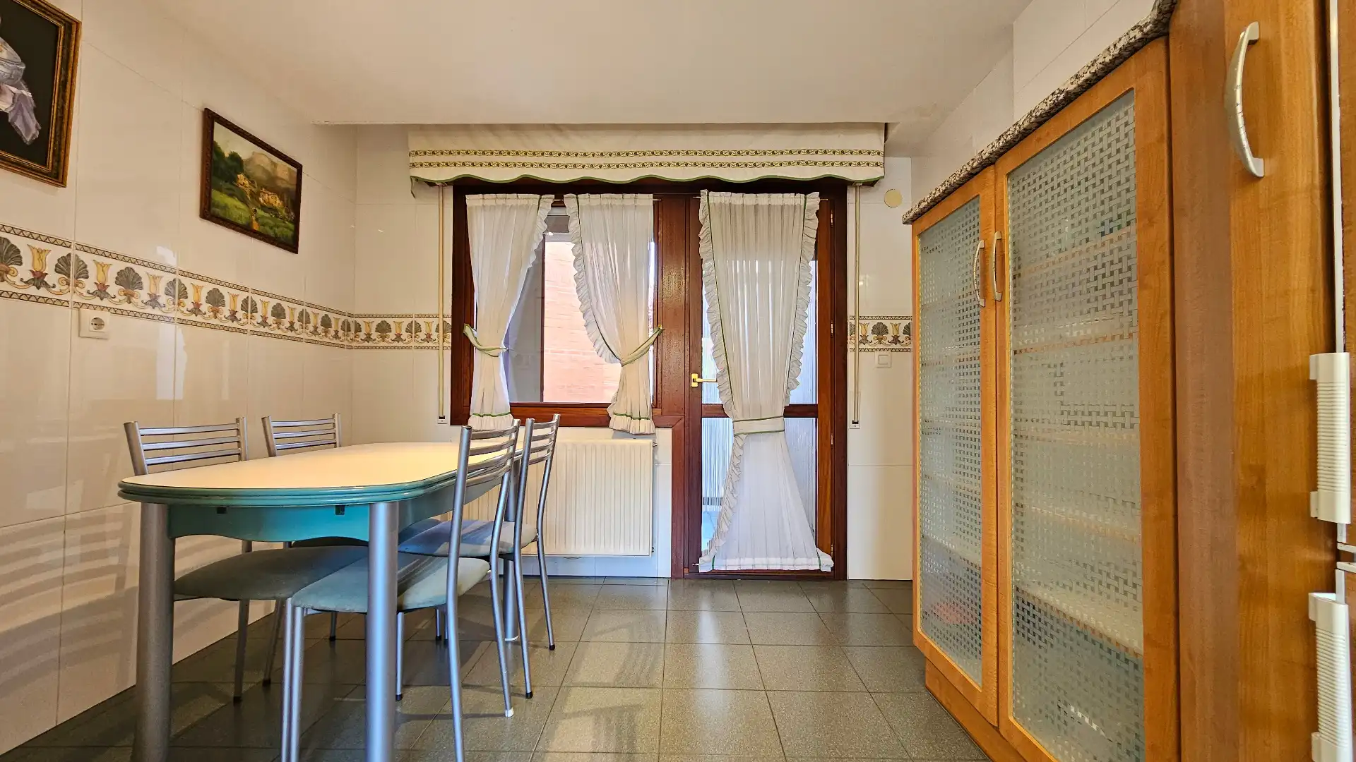 Comedor de Casa adosada en venta en Alegría-Dulantzi con Calefacción, Parquet y Terraza
